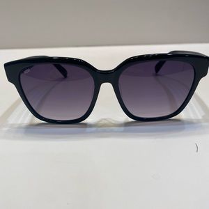 Authentic MCM sunglasses gently worn. No scratches. Great condition.